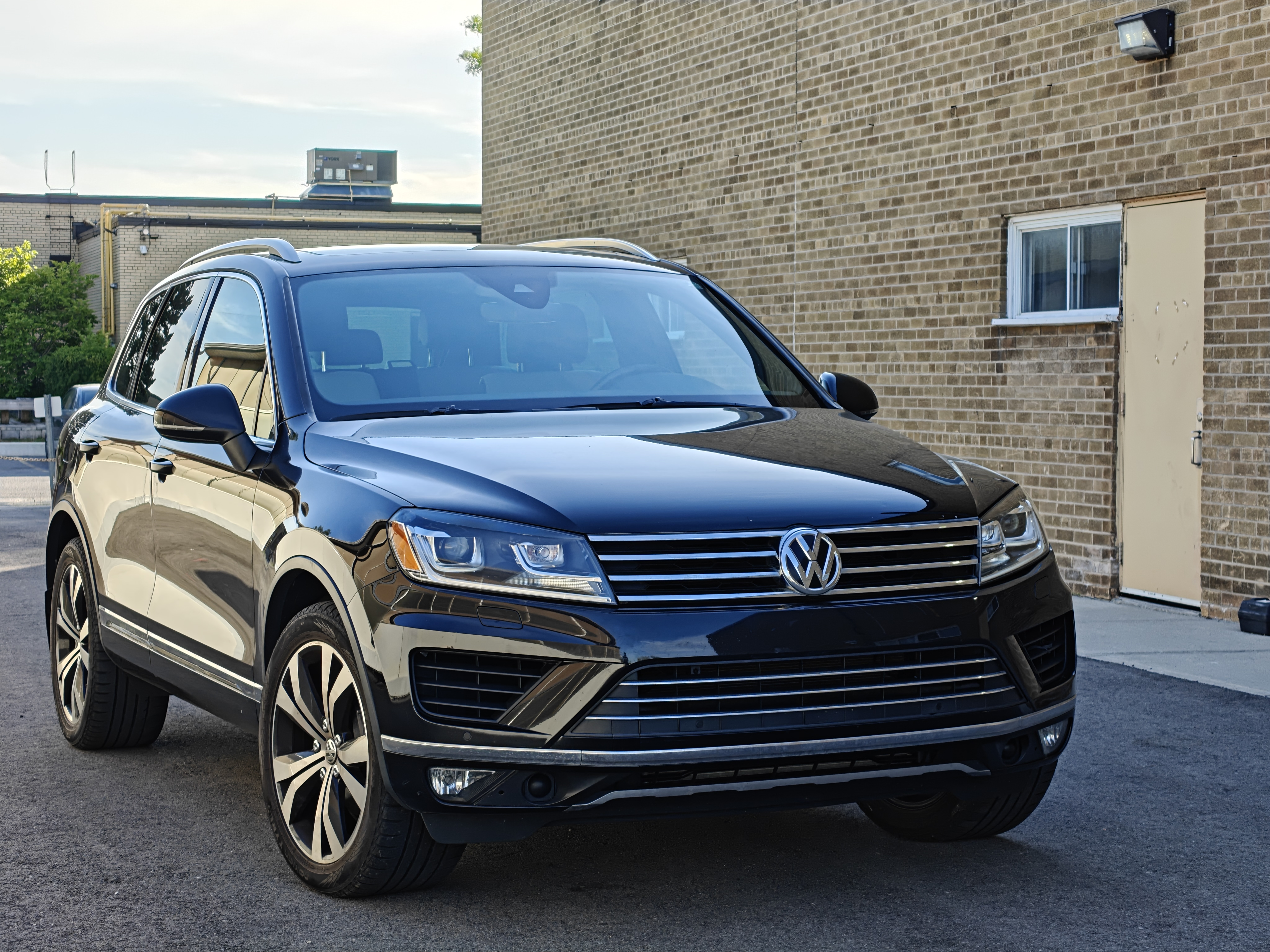 2017 Volkswagen Touareg Wolfsburg Edition